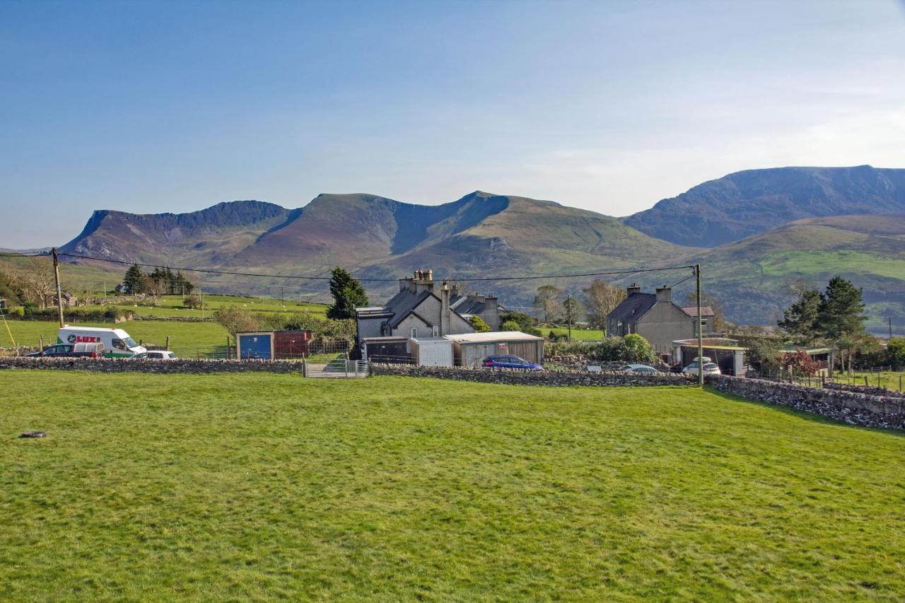 Canolfan Y Fron Nantlle Kültér fotó